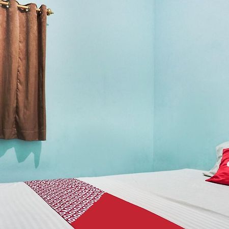 Oyo 91754 Wisma Tiqita Syariah Jakarta Eksteriør bilde