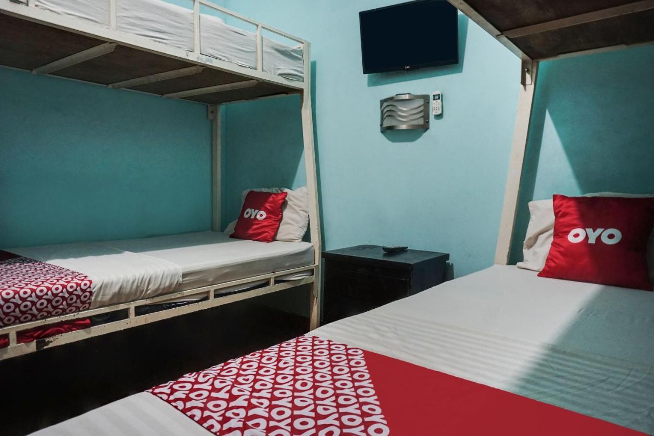 Oyo 91754 Wisma Tiqita Syariah Jakarta Eksteriør bilde